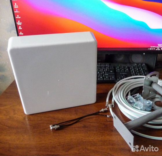 4G Антенна Kroks KAA-1700/2700