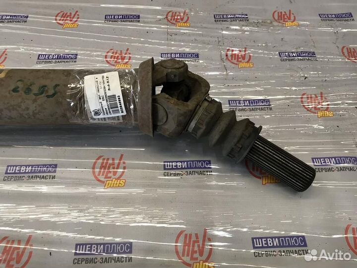 Вал карданный Cadillac Escalade