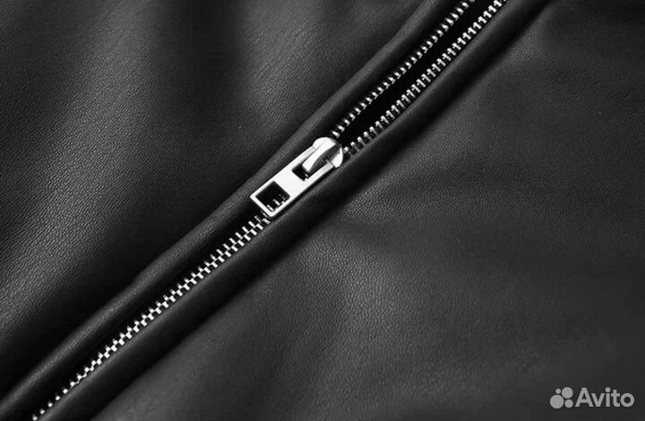 Кожаный бомбер Zara