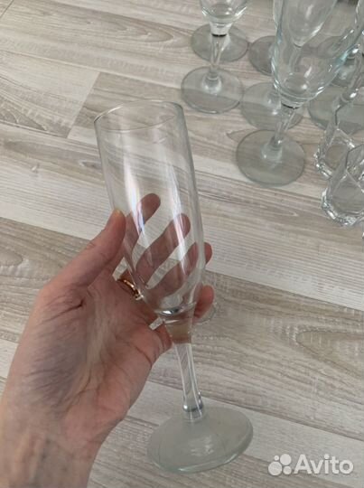 Бокалы, рюмки