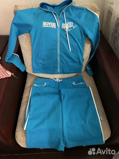 Спортивный костюм