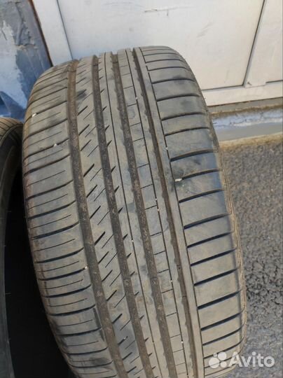 Kinforest KF550-UHP 285/40 R21 109Y