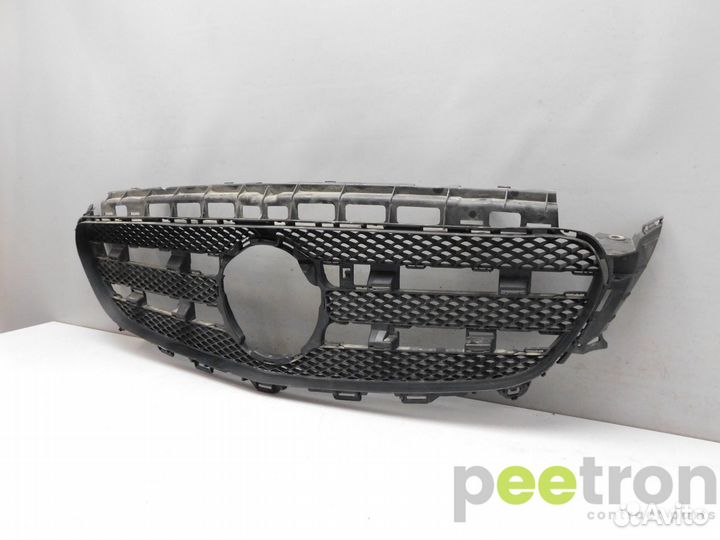 Б/У Б/У Решетка радиатора б/у A2138880123