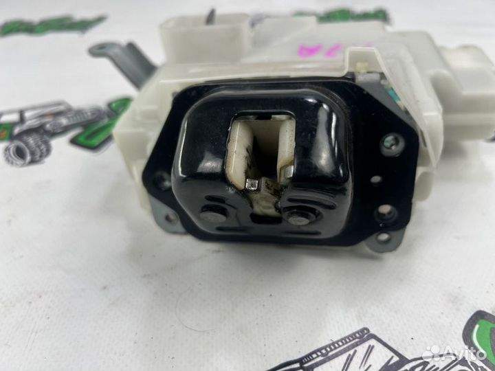 Замок двери багажника Infiniti Qx56 Z62 VK56VD