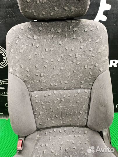 Сиденье водительское kia spectra 2009