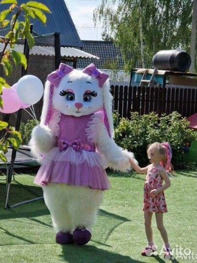 Ростовая кукла,мишка, зайка, котик. Поздравление