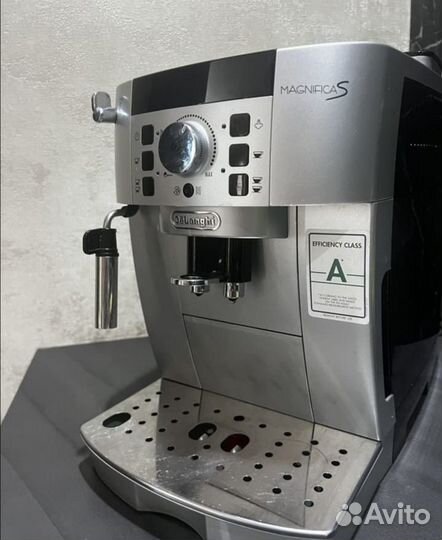 Кофемашина delonghi