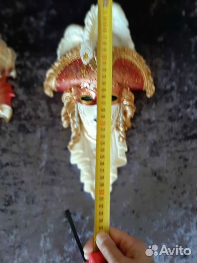 Маска декоративная