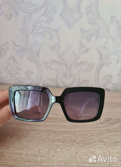 Женские солнцезащитные очки