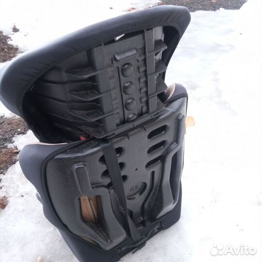 Автомобильное кресло бесплатно