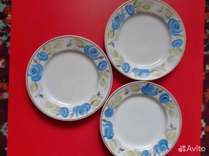 Тарелки Пролетарий голубые розы СССР
