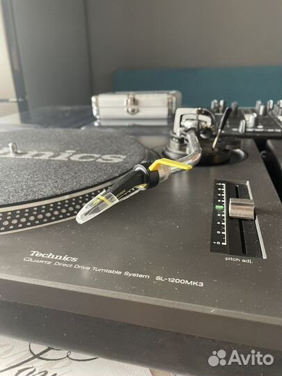 Виниловые проигрыватели technics SL-1200MK3