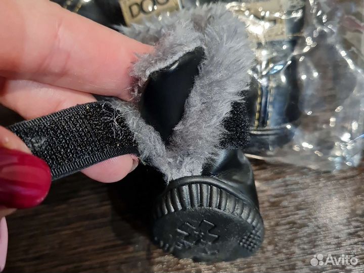 Обувь для маленьких собак