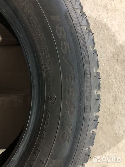 Maxxis Premitra Ice 5 SUV / SP5 185/65 R15 92T