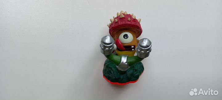 SkylanderS: Trap Team (жизнь) 4U