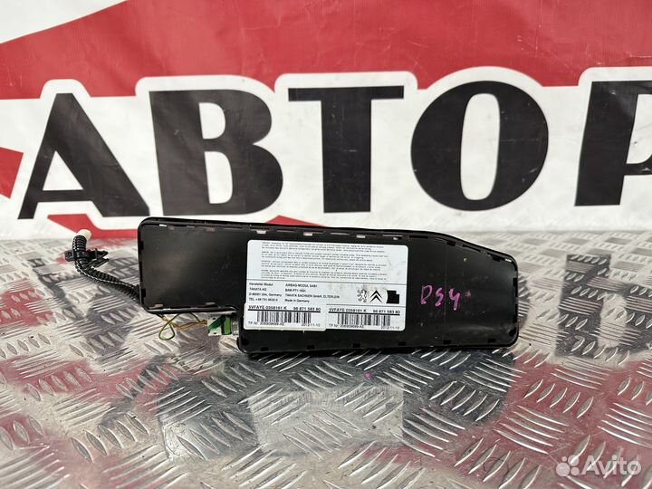 Левая подушка безопасности в сиденье Citroen DS4