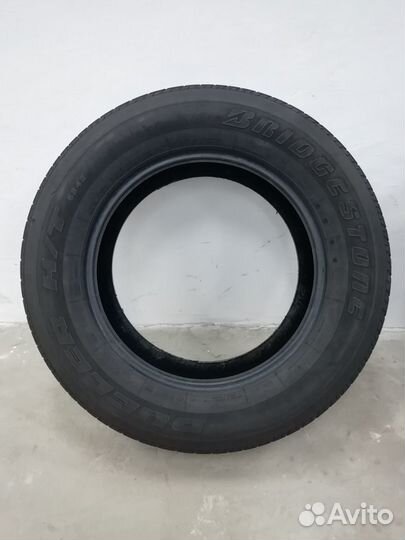 Bridgestone Dueler H/T 245/65 R17