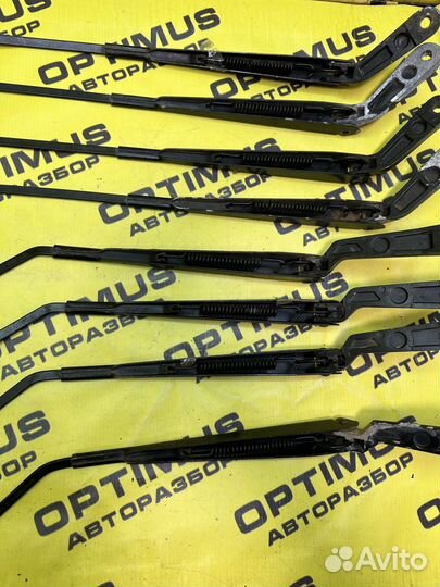 Поводок стеклоочистителя Chery Very A13
