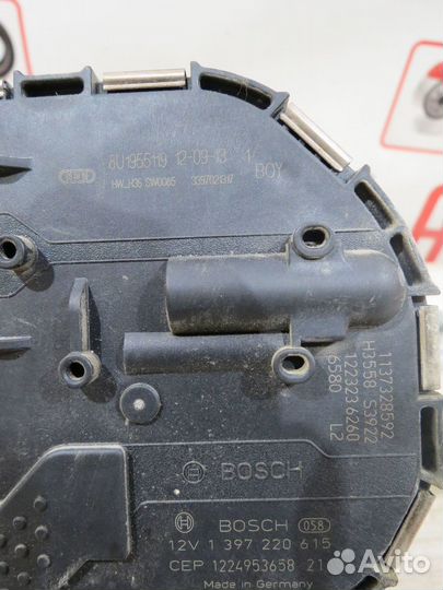 Трапеция дворников Audi Q3