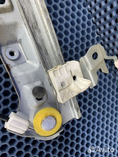 Стеклоподъемник передний левый Koleos Колеос