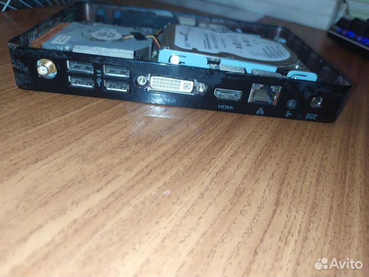Неттоп Foxconn nT-A3500