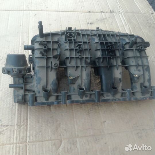 Впускной коллектор Audi Q5 8r