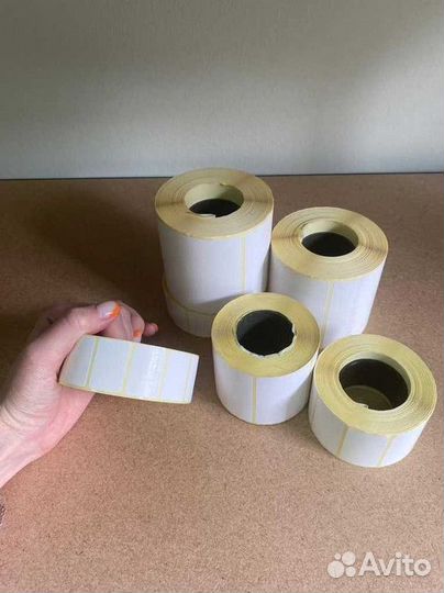 Термоэтикетка топ 58*80 мм