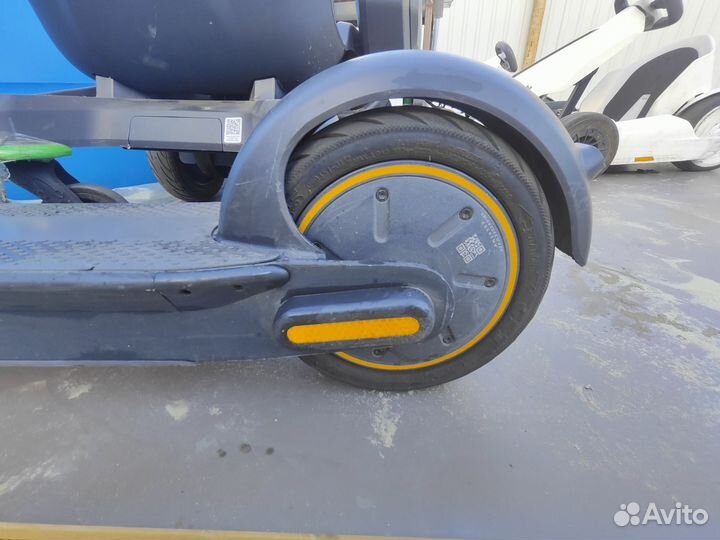 Электросамокат Ninebot max g30