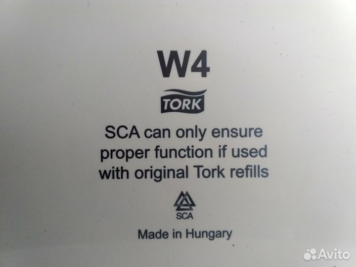 Диспенсер протирочных салфеток Tork Performance W4