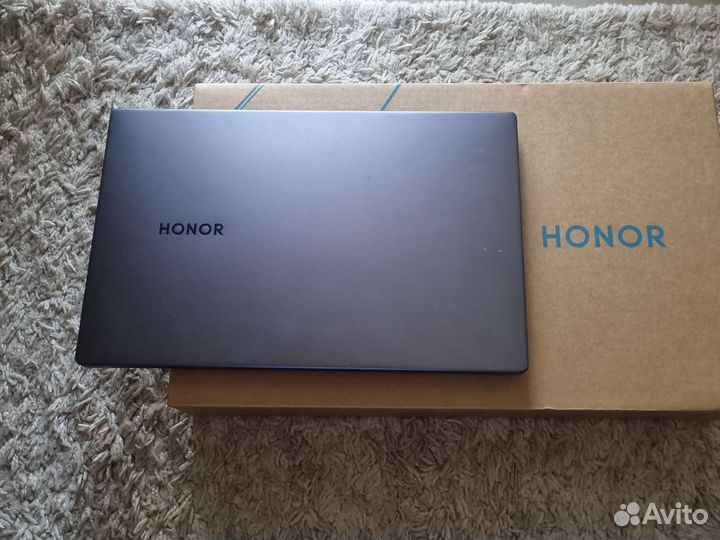 Ноутбук Honor magicbook 15