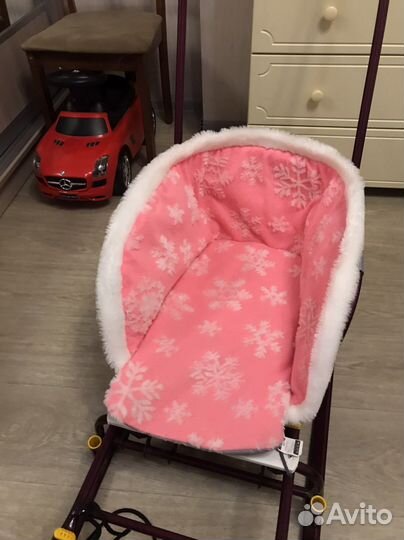 Санки с выдвижными колесами