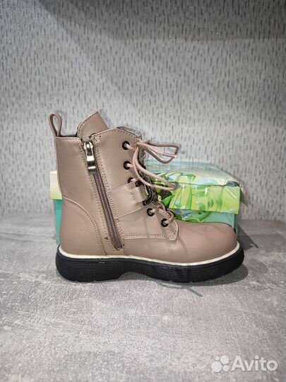 Ботинки на девочек