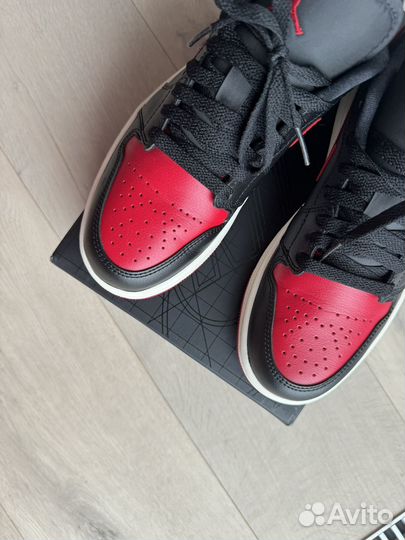 Nike air jordan 1 low 39 оригинал