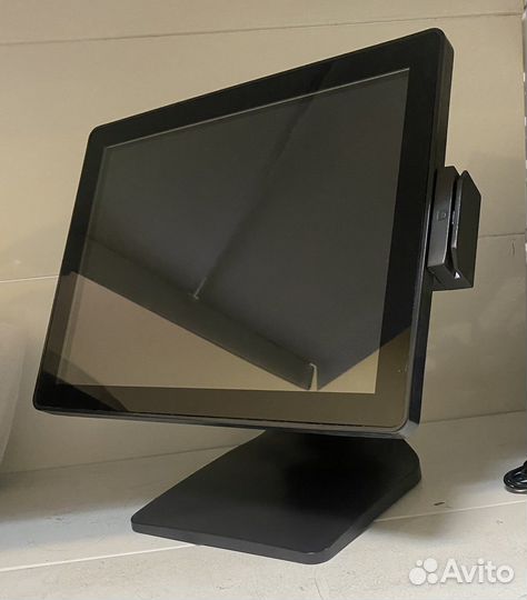 Кипер в кафе сенсорный моноблок Pos Iiko