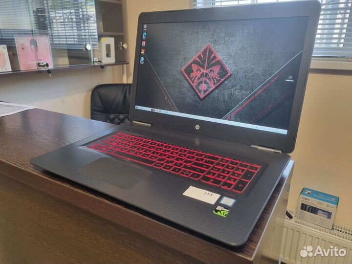 HP Omen 17-w210ur (I5 / GTX 1050 4гб / 17,3 IPS)