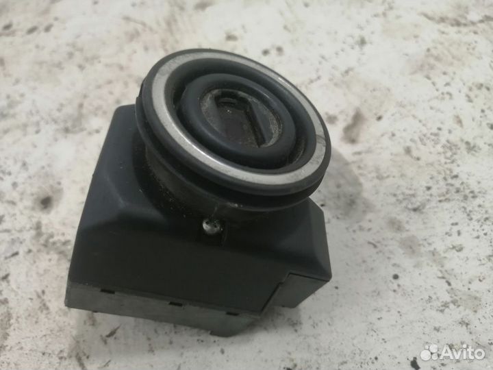 Замок зажигания Мерседес