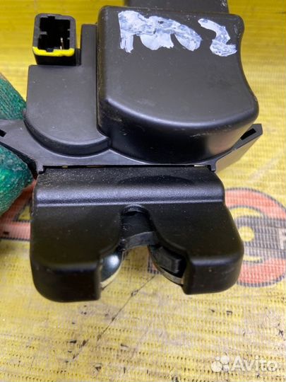 Замок багажника Kia Rio G4FA 2015