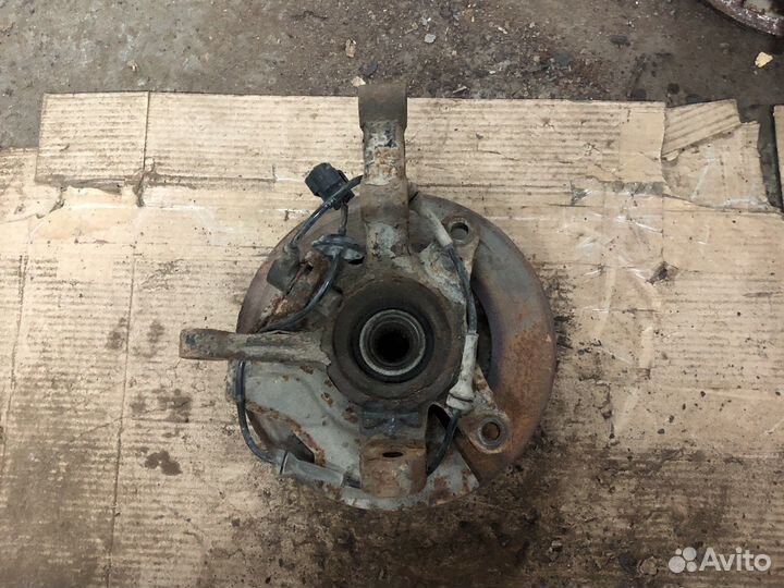 Chevrolet aveo т250 кулак поворотный