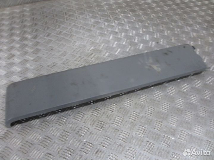 Накладка крыла правая Mercedes-Benz A9438800236