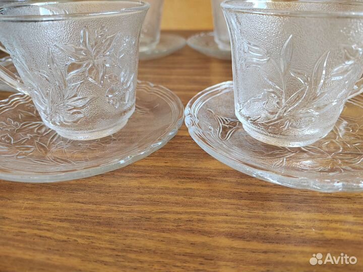 Набор столовой посуды новый