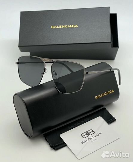 Очки новые Balenciaga