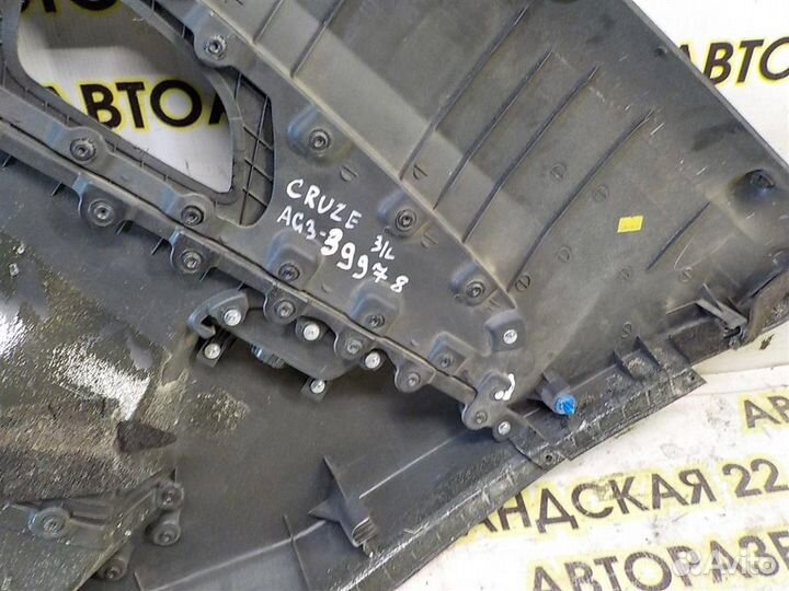 Обшивка двери задней левой Chevrolet Cruze 2009-2