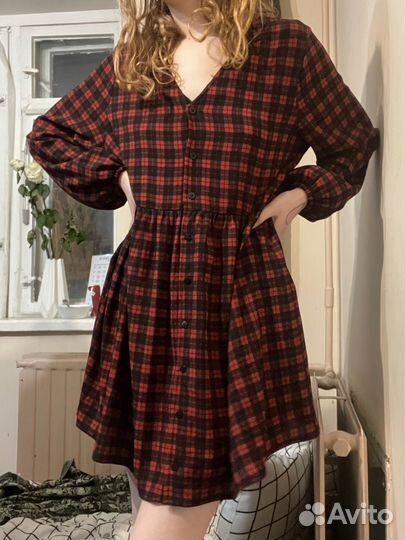 Платье в клетку monki