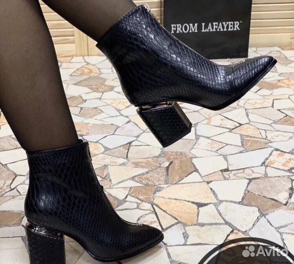 Сапоги женские ботильоны