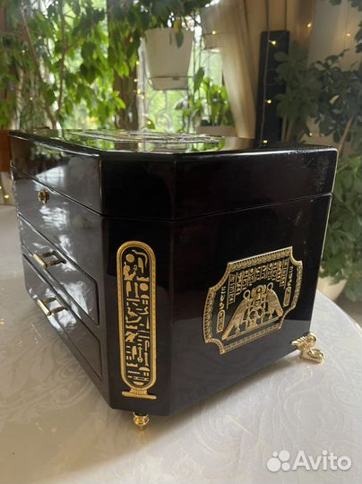 Шкатулка для драгоценностей Credan