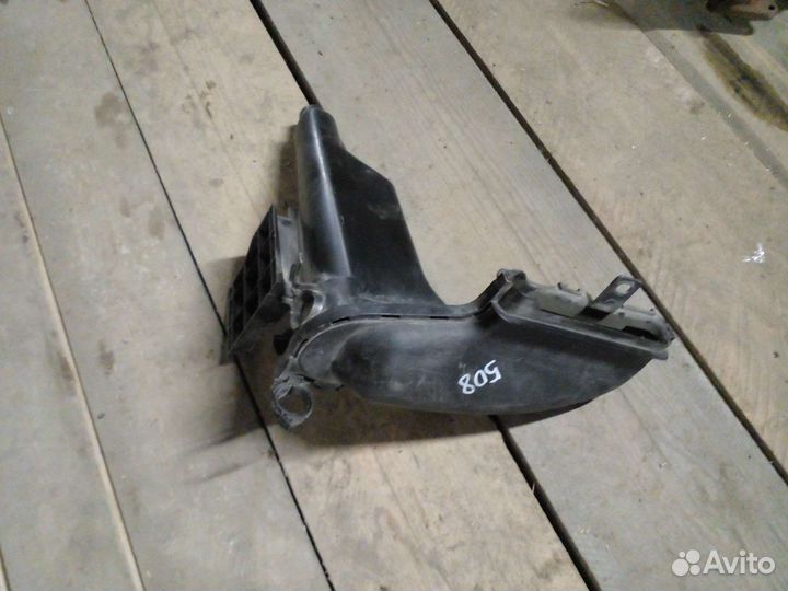 Резонатор воздушного фильтра Peugeot 508