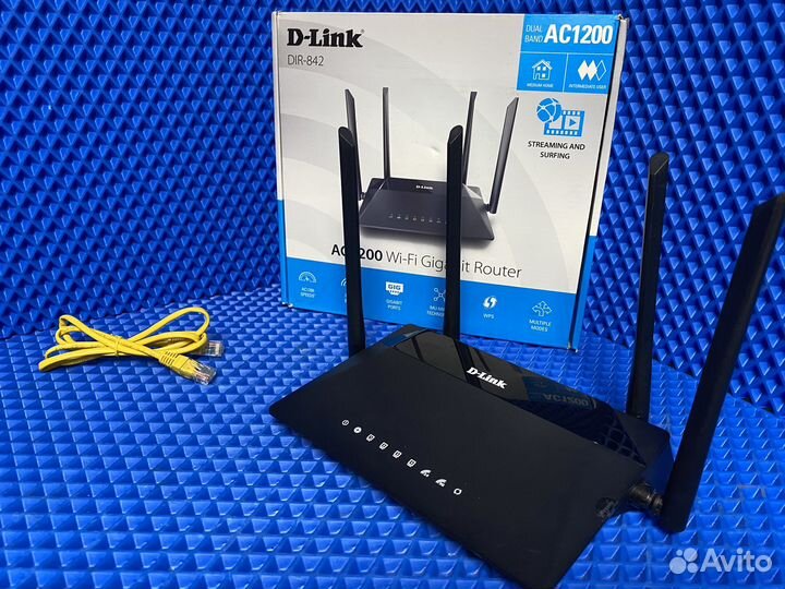 Wi-Fi роутер D-Link DIR-842(Т4041)