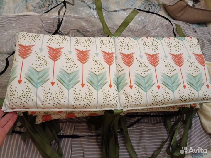 Бортики в детскую кроватку