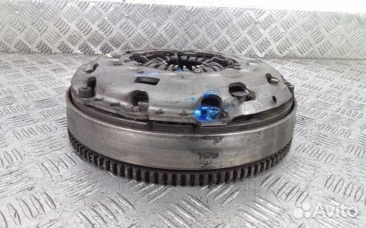 Маховик демпферный дизельный ford kuga 1 (NKR01A40