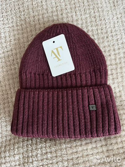 Шапка женская зимняя